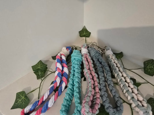 macrame wristlet